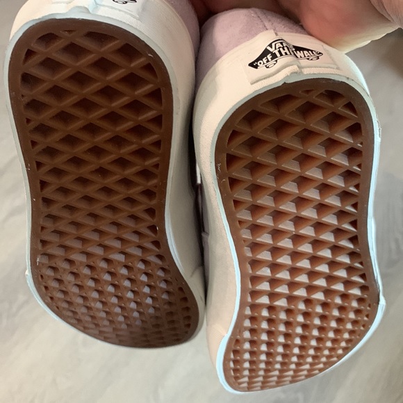 Vans Suede with HEIQ eco-friendly water repellent - Picture 8 of 8